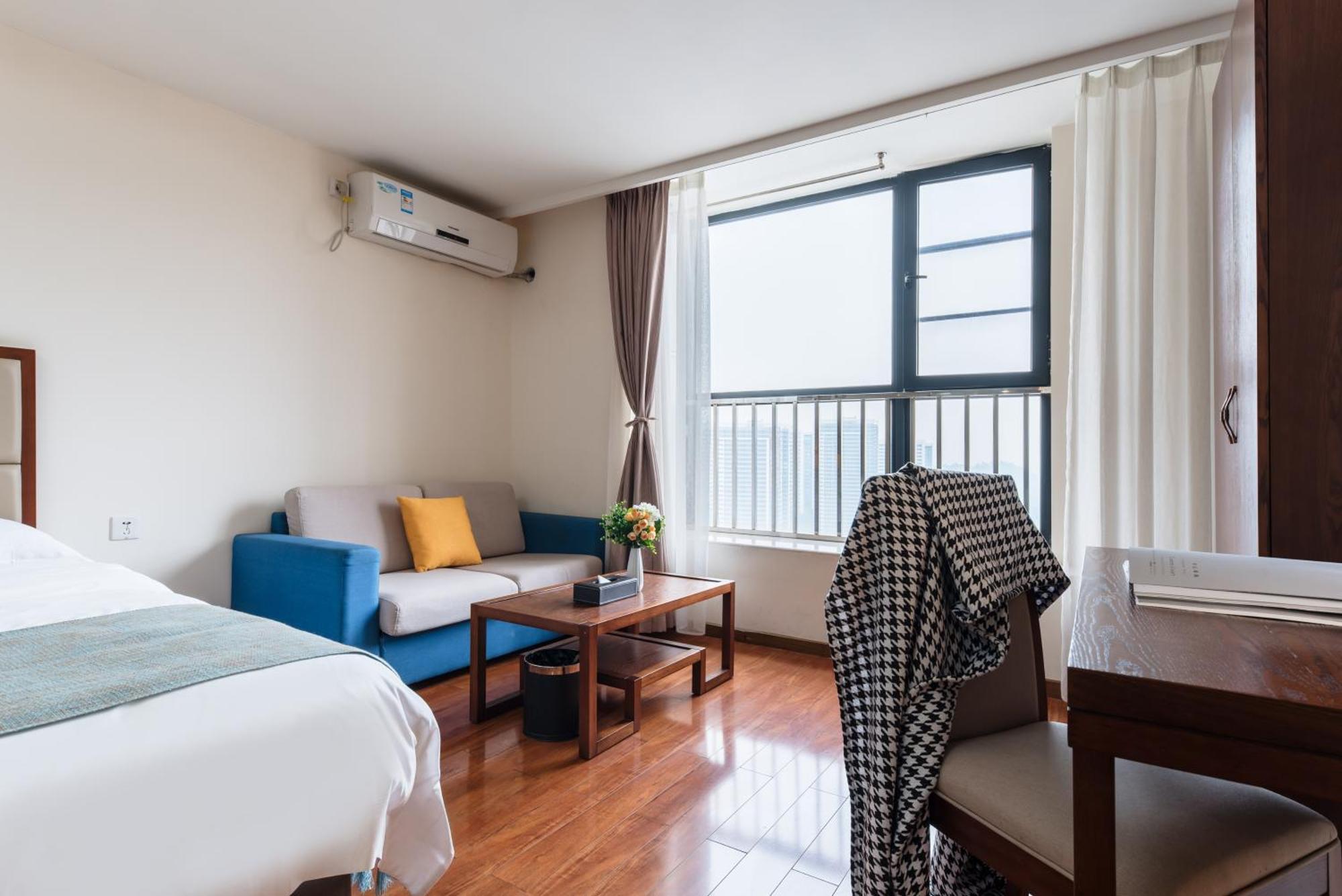 Livetour Hotel Luogang Wanda Plaza Suyuan Metro 광저우 외부 사진